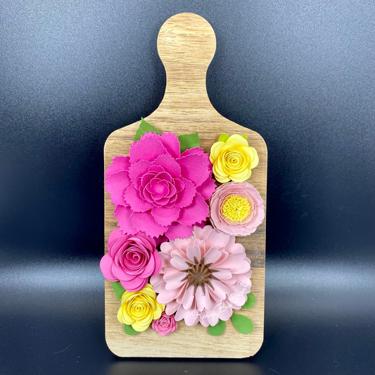 Mini Cheese Board Decor | Spring Flowers | Floral Decor