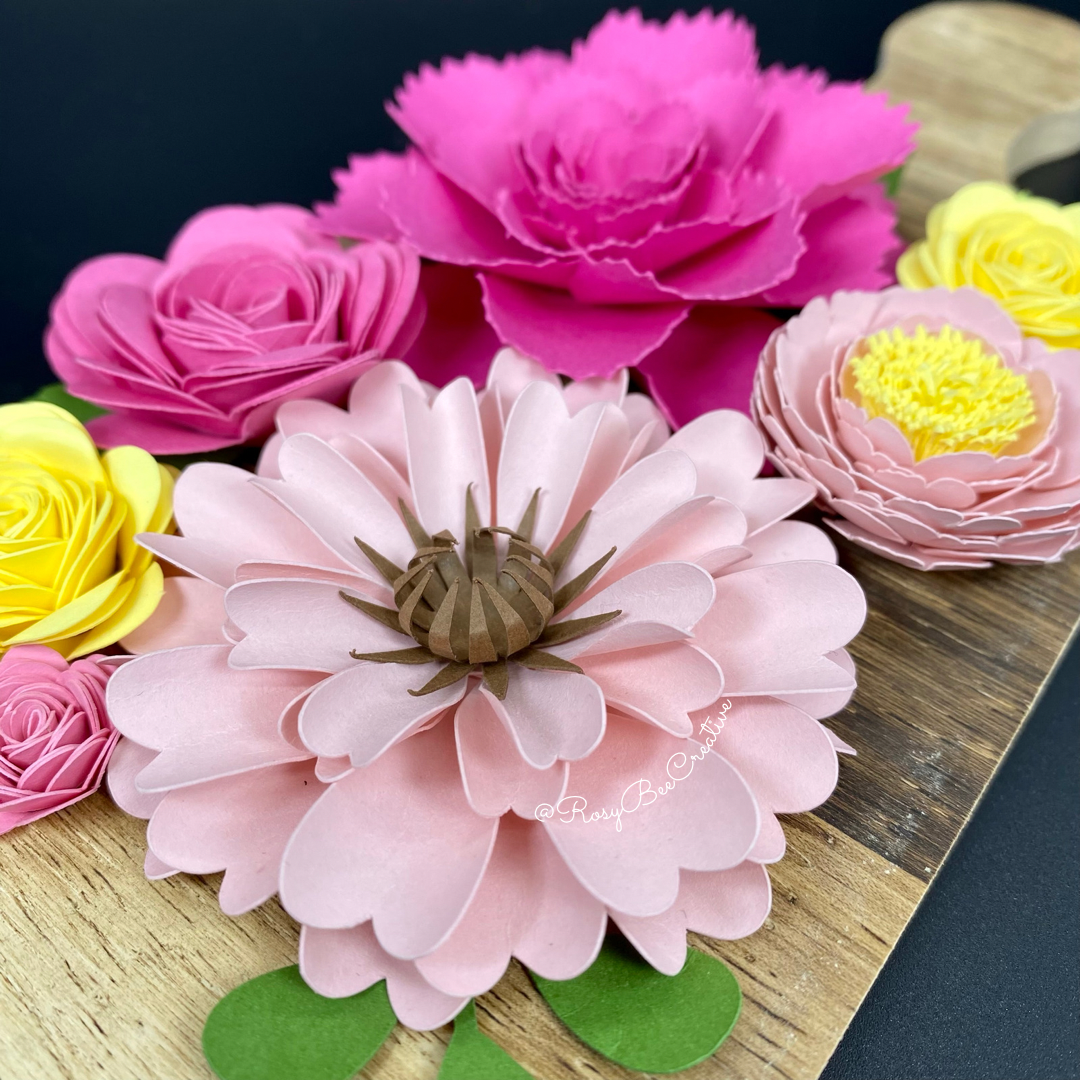 Mini Cheese Board Decor | Spring Flowers | Floral Decor